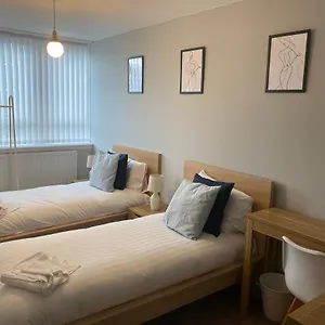 Pandon Court - Lovely 2 Bedroom Flat Near Centre Apartment Newcastle upon Tyne